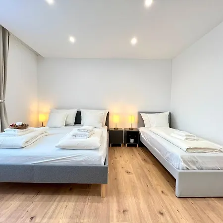 Goldvilla - Sw Apartment *